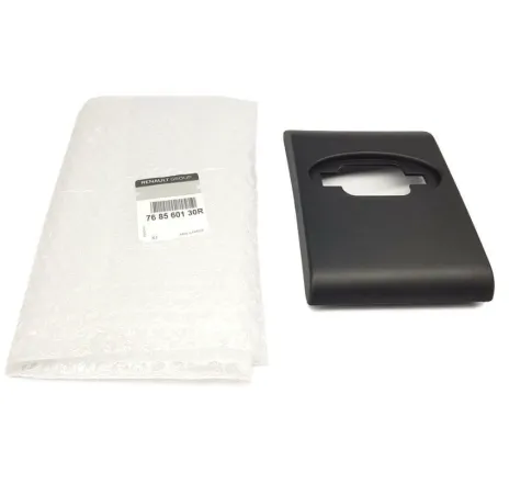 Bandou stalp mijloc dreapta Master Renault 768560130r